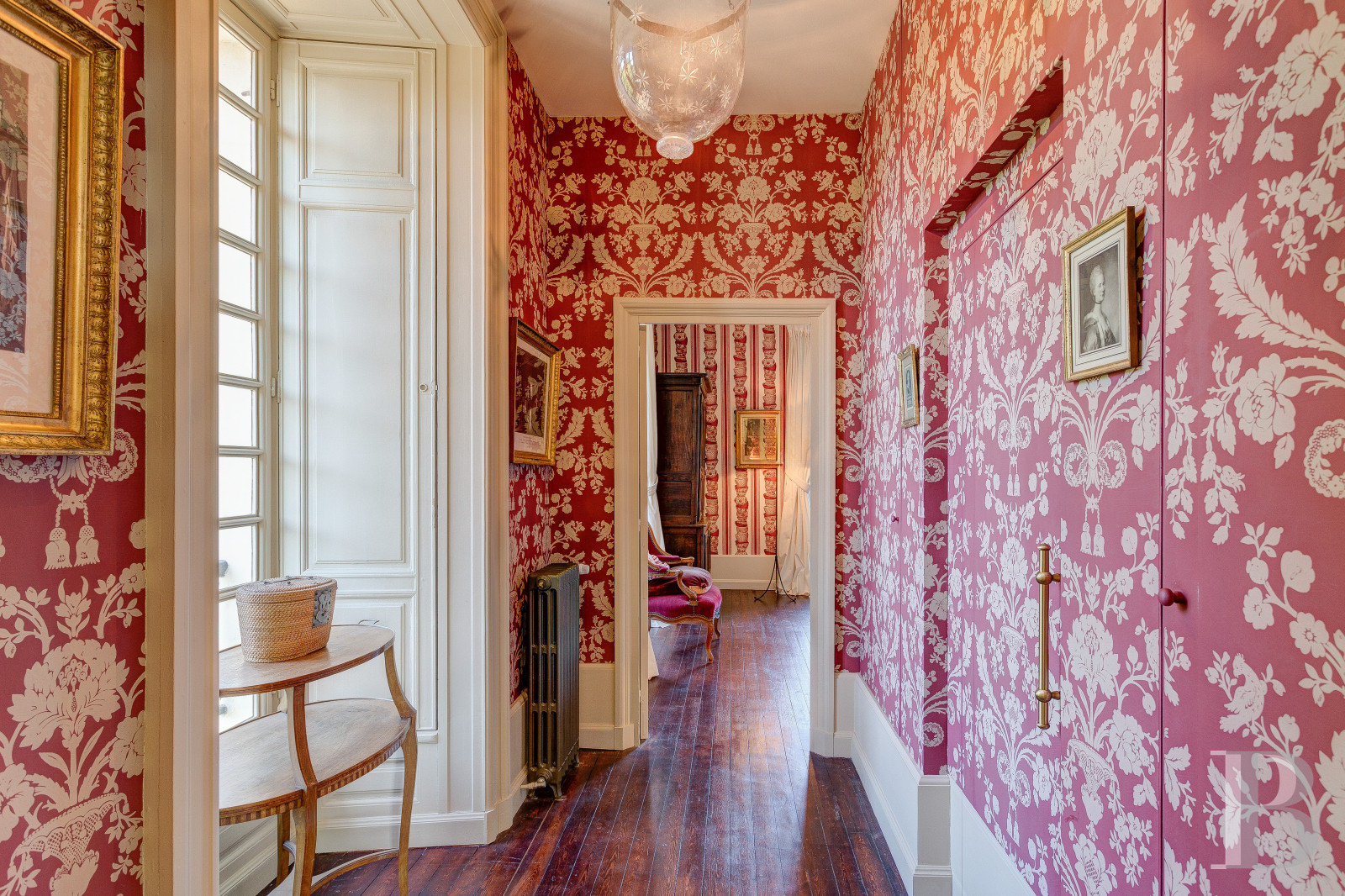 Dans le Cotentin, entre Saint-Pierre-Église et Barfleur, le château du célèbre penseur Alexis de Tocqueville - photo  n°11